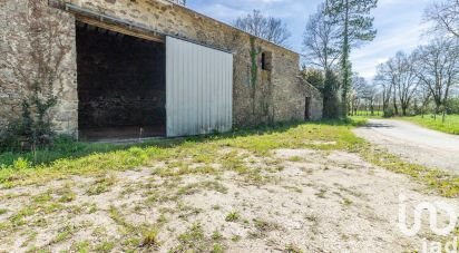 Barn conversion 2 rooms of 220 m² in Beaufou (85170)