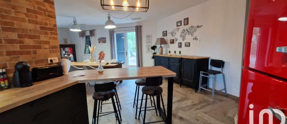 Traditional house 8 rooms of 165 m² in Les Arcs (83460)