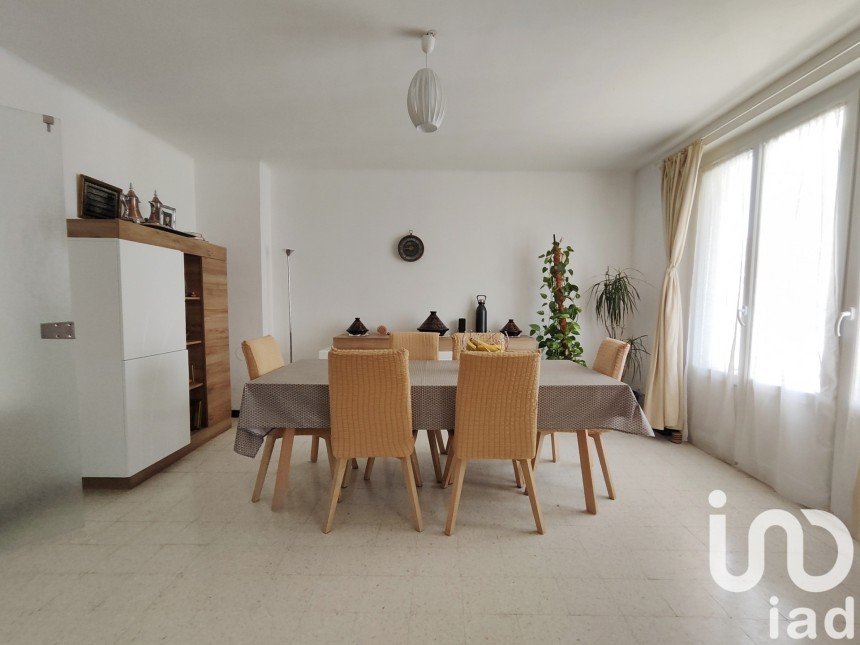 Apartment 4 rooms of 81 m² in Béziers (34500)
