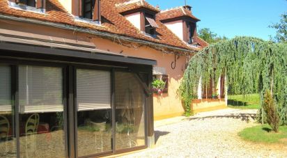 House 5 rooms of 164 m² in Saints-en-Puisaye (89520)