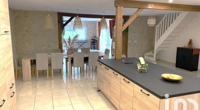 House 7 rooms of 190 m² in Thoury-Férottes (77940)