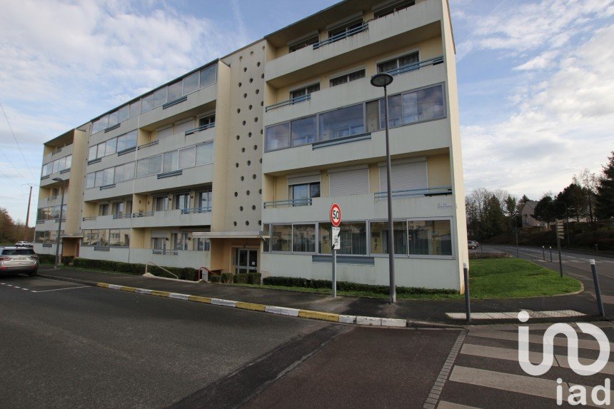 Appartement 3 pièces de 67 m² à Saint-Quentin (02100)