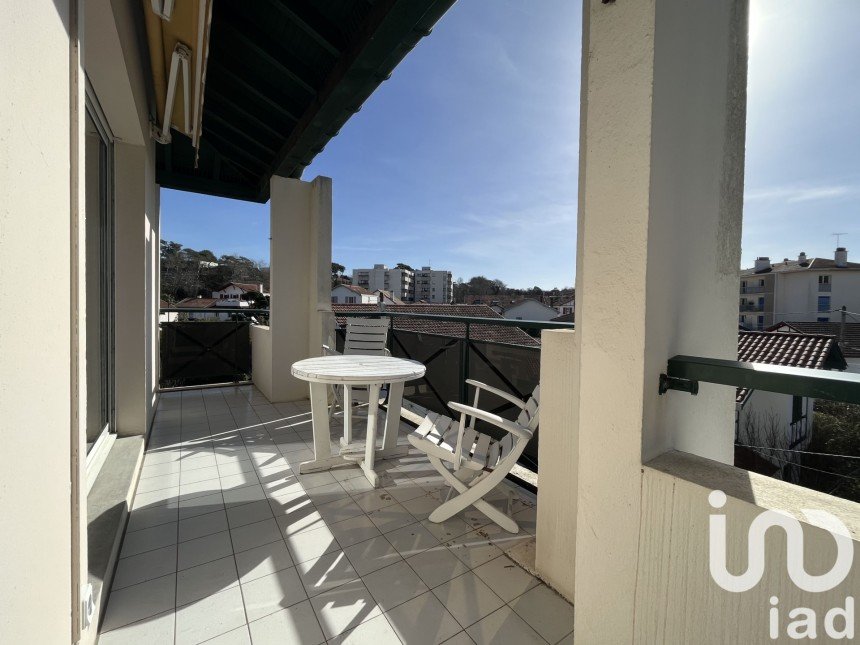 Apartment 4 rooms of 87 m² in Biarritz (64200)