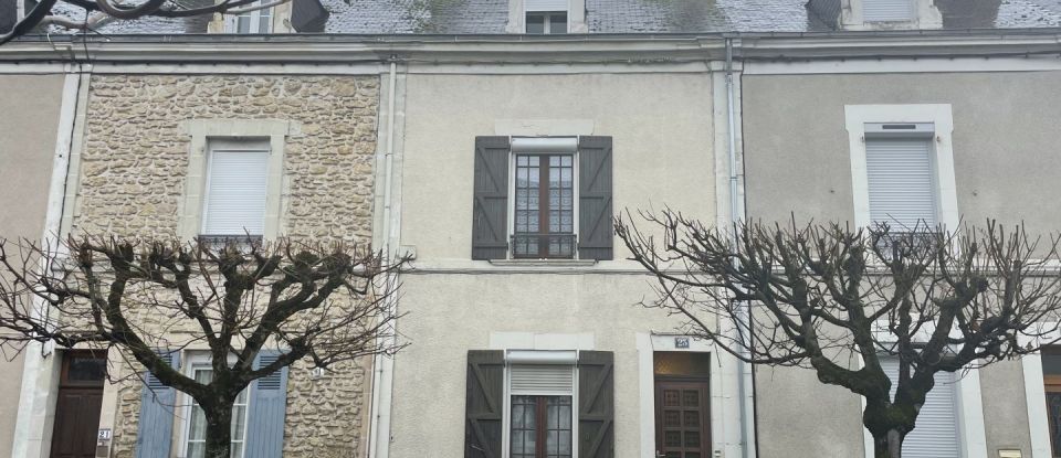Vente Maison 125m² 7 Pièces à Le Blanc (36300) - Iad France