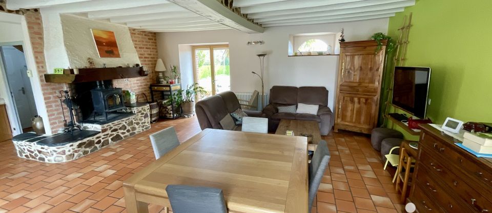 Longere 5 rooms of 134 m² in Nuillé-sur-Vicoin (53970)