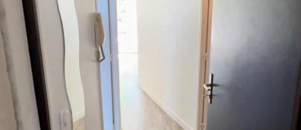 Appartement 2 pièces de 37 m² à Mantes-la-Jolie (78200)