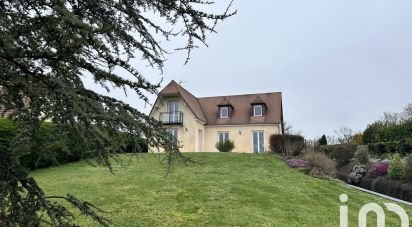 House 6 rooms of 157 m² in Lessay (50430)