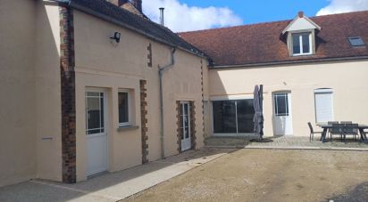 House 6 rooms of 203 m² in Dollot (89150)