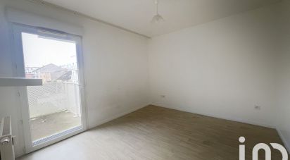 Appartement 3 pièces de 65 m² à Évry (91000)