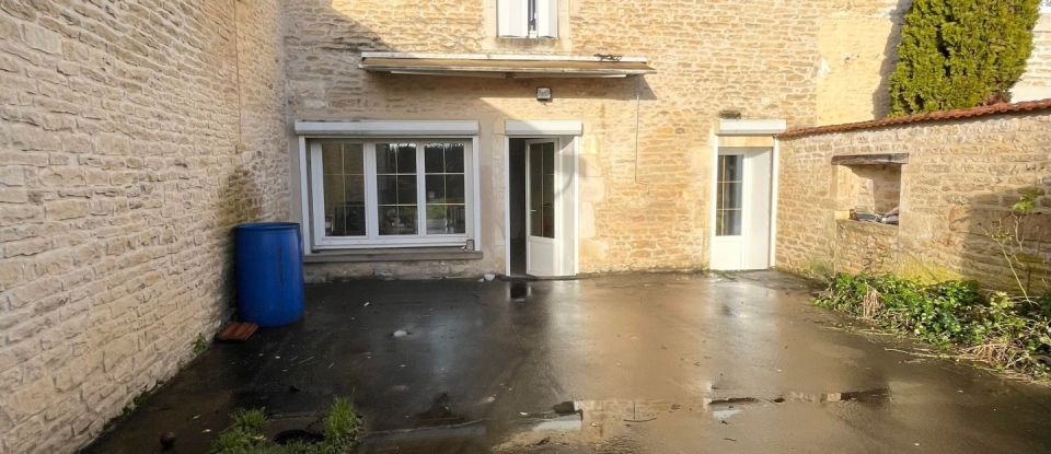 Maison traditionnelle 7 pièces de 295 m² à Villiers-le-Sec (52000)