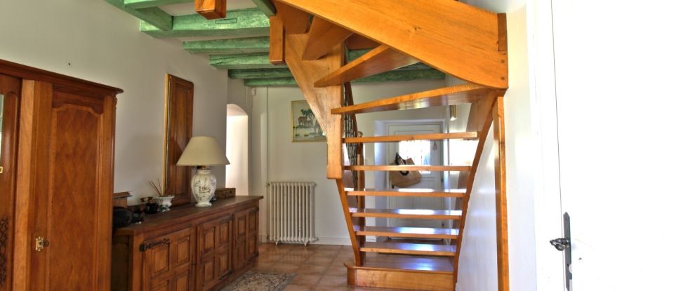 House 8 rooms of 190 m² in Le Malesherbois (45300)