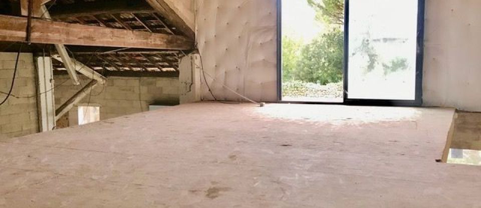 Maison 6 pièces de 240 m² à Nîmes (30000)