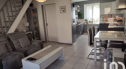 Apartment 4 rooms of 66 m² in Bornel (60540)