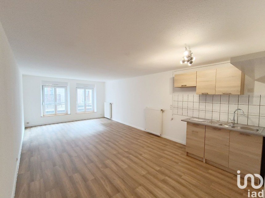 Apartment 5 rooms of 88 m² in Bourbonne-les-Bains (52400)