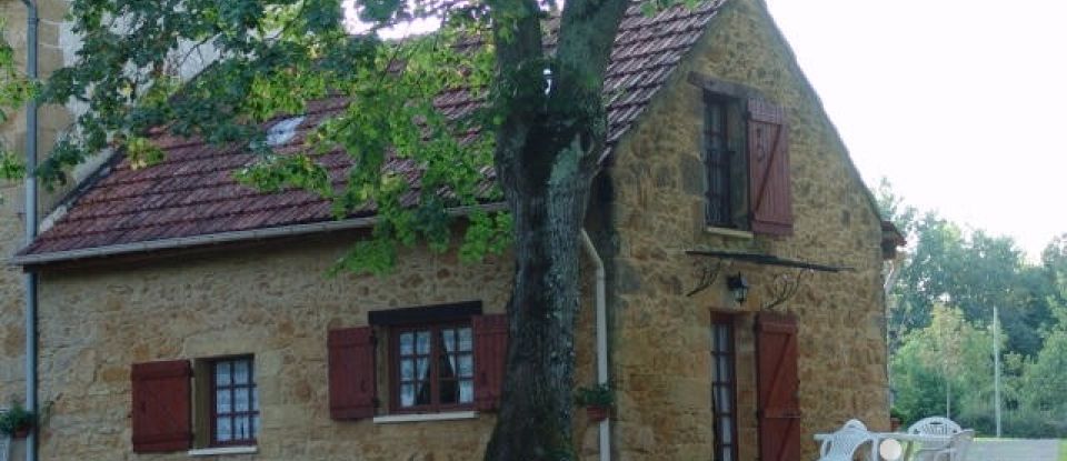 House 20 rooms of 500 m² in Sarlat-la-Canéda (24200)