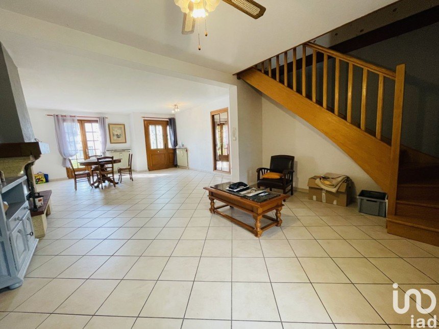 House 6 rooms of 145 m² in Chécy (45430)