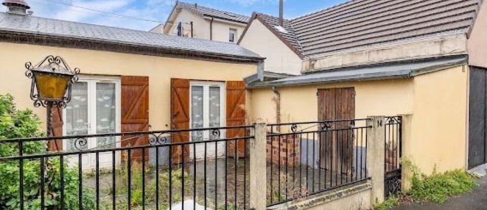 Maison 6 pièces de 171 m² à Montreuil (93100)