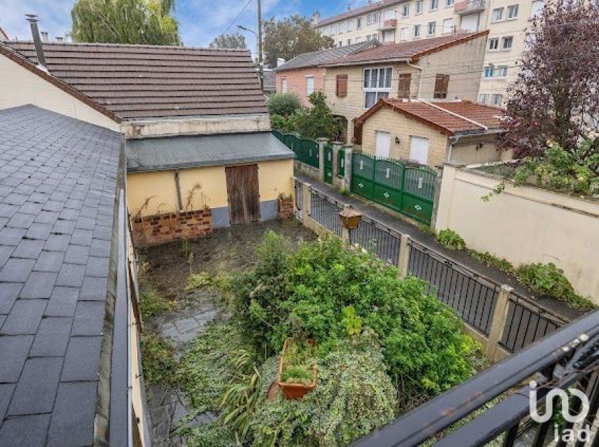 Maison 6 pièces de 171 m² à Montreuil (93100)