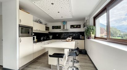 Maison 5 pièces de 198 m² à FAVERGES (74210)