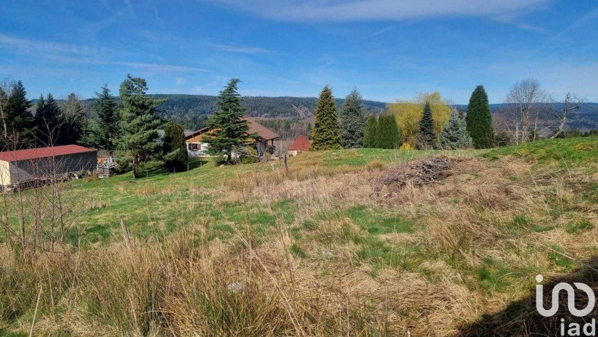 Land of 2,052 m² in Anould (88650)