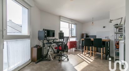 Appartement 2 pièces de 42 m² à Fontenay-sous-Bois (94120)