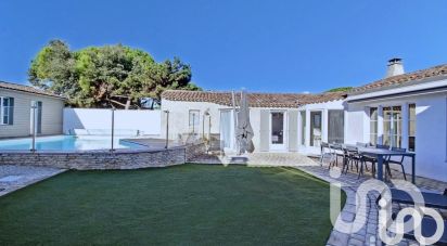 Architect house 7 rooms of 205 m² in La Couarde-sur-Mer (17670)