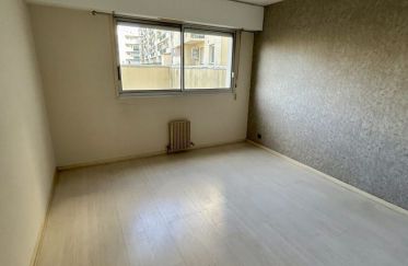 Appartement 2 pièces de 50 m² à Pau (64000)