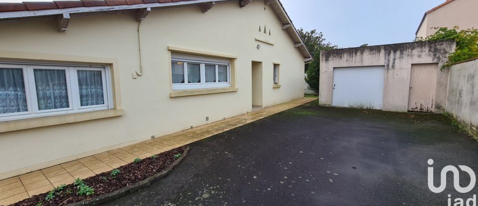 Maison traditionnelle 5 pièces de 90 m² à Pont-Saint-Martin (44860)