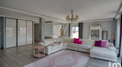 Maison 9 pièces de 284 m² à Ermont (95120)