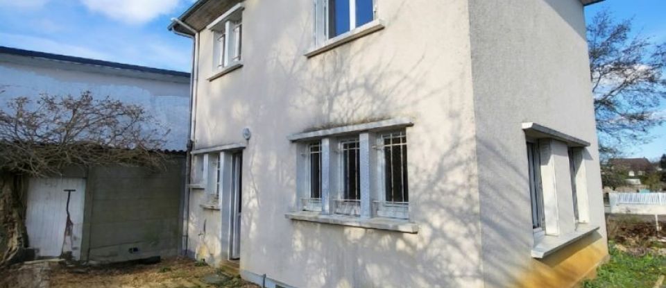 House 4 rooms of 79 m² in La Loupe (28240)