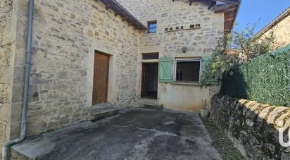 Village house 8 rooms of 218 m² in Toulonjac (12200)