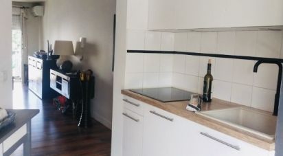 Apartment 2 rooms of 56 m² in Bordeaux (33200)