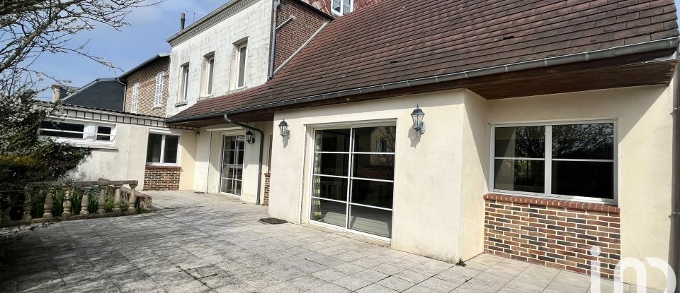 Maison 8 pièces de 216 m² à Beauvais (60000)