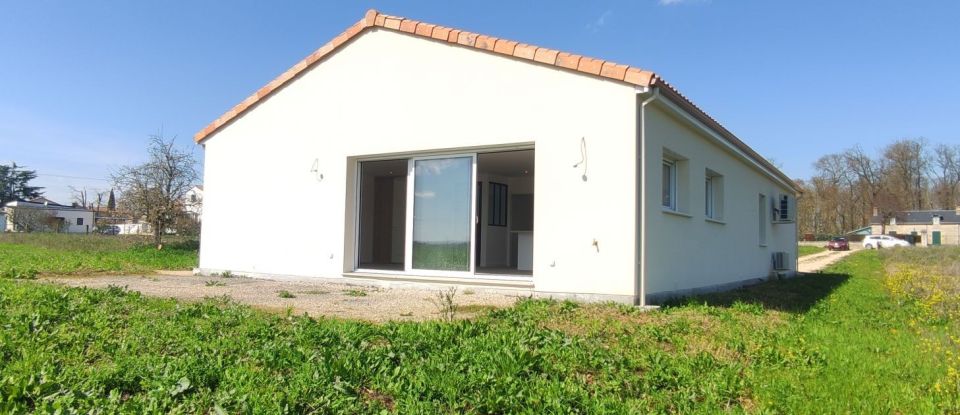 Maison 6 pièces de 130 m² à Montamisé (86360)