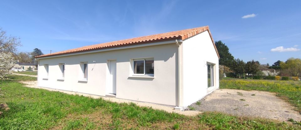 Maison 6 pièces de 130 m² à Montamisé (86360)