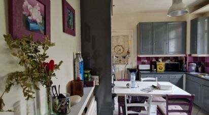 House 8 rooms of 204 m² in Colombes (92700)