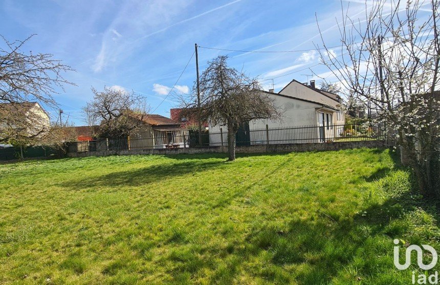 Terrain de 354 m² à Ris-Orangis (91130)