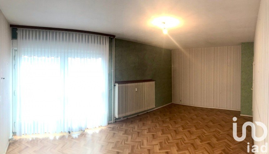 Apartment 5 rooms of 93 m² in Saint-Avold (57500)