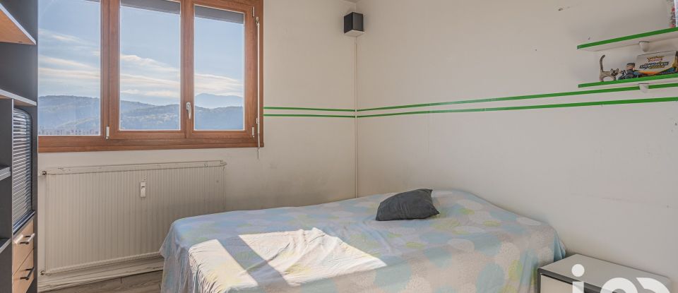 Apartment 5 rooms of 104 m² in Le Pont-de-Claix (38800)