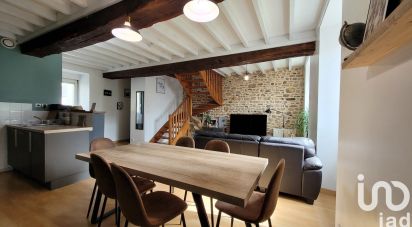 Duplex 3 rooms of 61 m² in Saint-Aubin-d'Aubigné (35250)