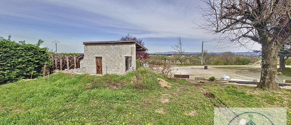 Terrain de 853 m² à Buellas (01310)