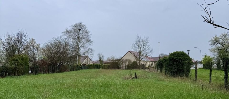 Land of 2,477 m² in Dienville (10500)