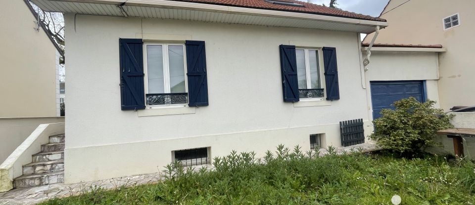 Maison 6 pièces de 136 m² à Villecresnes (94440)