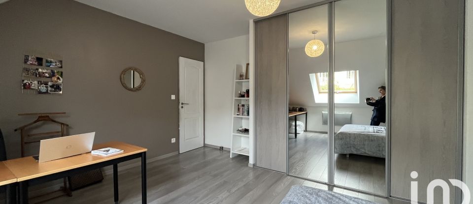 Architect house 7 rooms of 201 m² in Aigremont (78240)