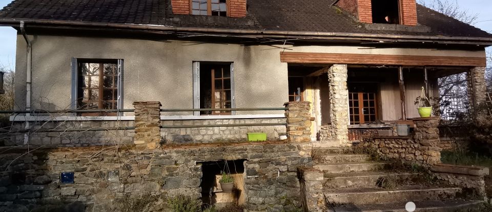 House 9 rooms of 170 m² in Lourdoueix-Saint-Pierre (23360)