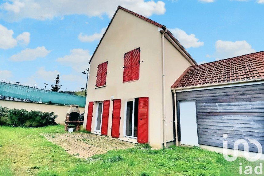 House 4 rooms of 86 m² in Étampes (91150)