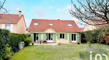 Pavilion 7 rooms of 142 m² in Puiseux-en-France (95380)