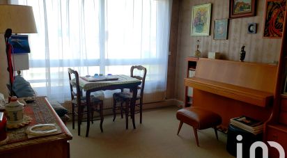 Appartement 4 pièces de 94 m² à Villeneuve-le-Roi (94290)