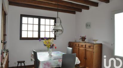 Traditional house 7 rooms of 177 m² in Courtenay (45320)