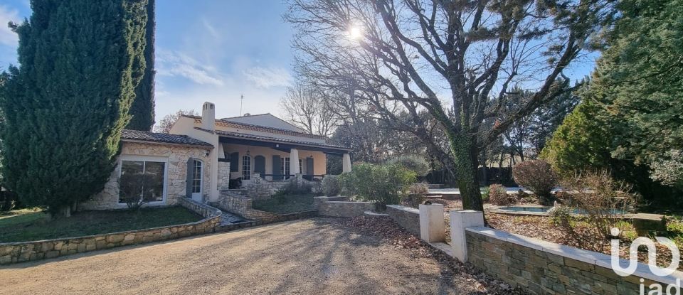 Traditional house 8 rooms of 220 m² in Saint-Maximin-la-Sainte-Baume (83470)